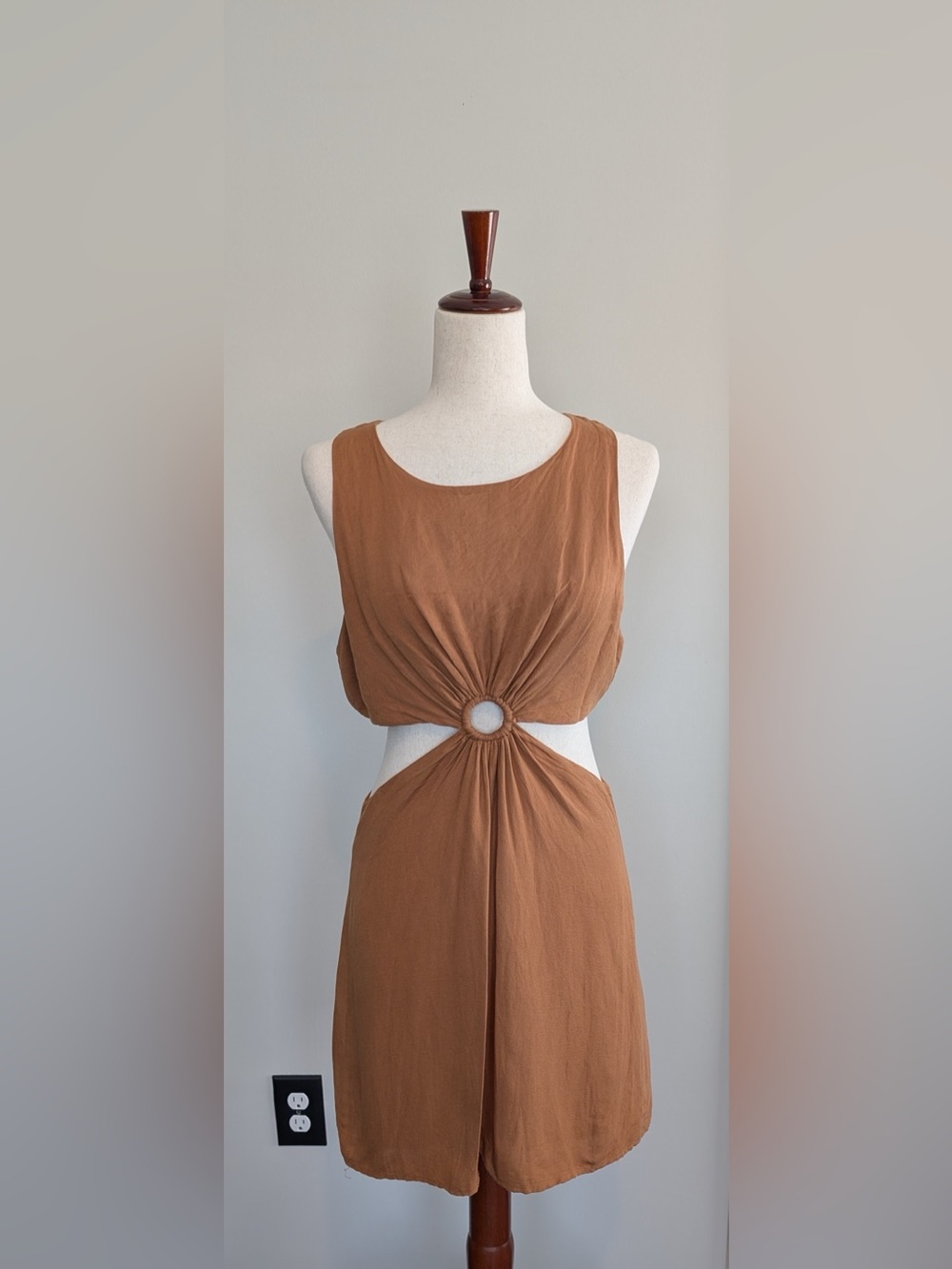 En Saison Sophie Cutout Mini Dress Brown (Size L)